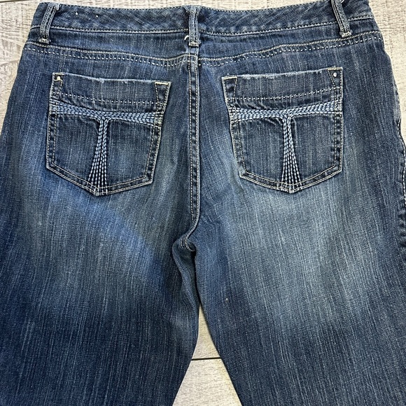 Vintage Tommy Hilfiger Dark Blue Cropped Jeans - Picture 6 of 10